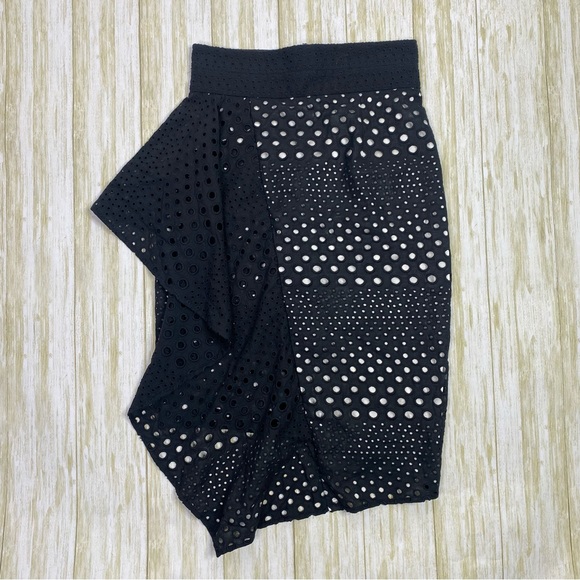 Kimora Lee Simmons Black Perforated Pencil Skirt - Picture 2 of 8